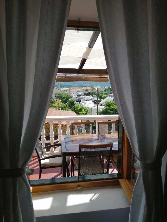 Apartments Dalmatian Stone House Туран Екстериор снимка